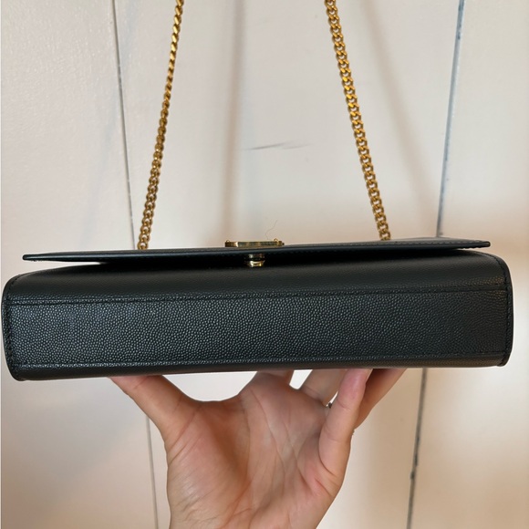 Authentic Yves Saint Laurent Kate Dark Green Crossbody with Gold Chain - Picture 6 of 10